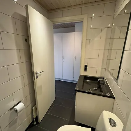 4 Personer - Henne 아파트