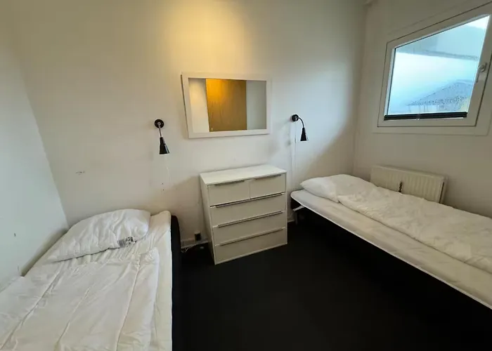 4 Personer - Henne Henne Strand